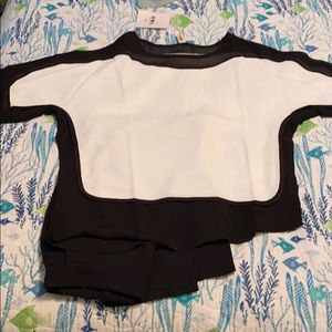 NWT A.M.L Capri cropped pant set